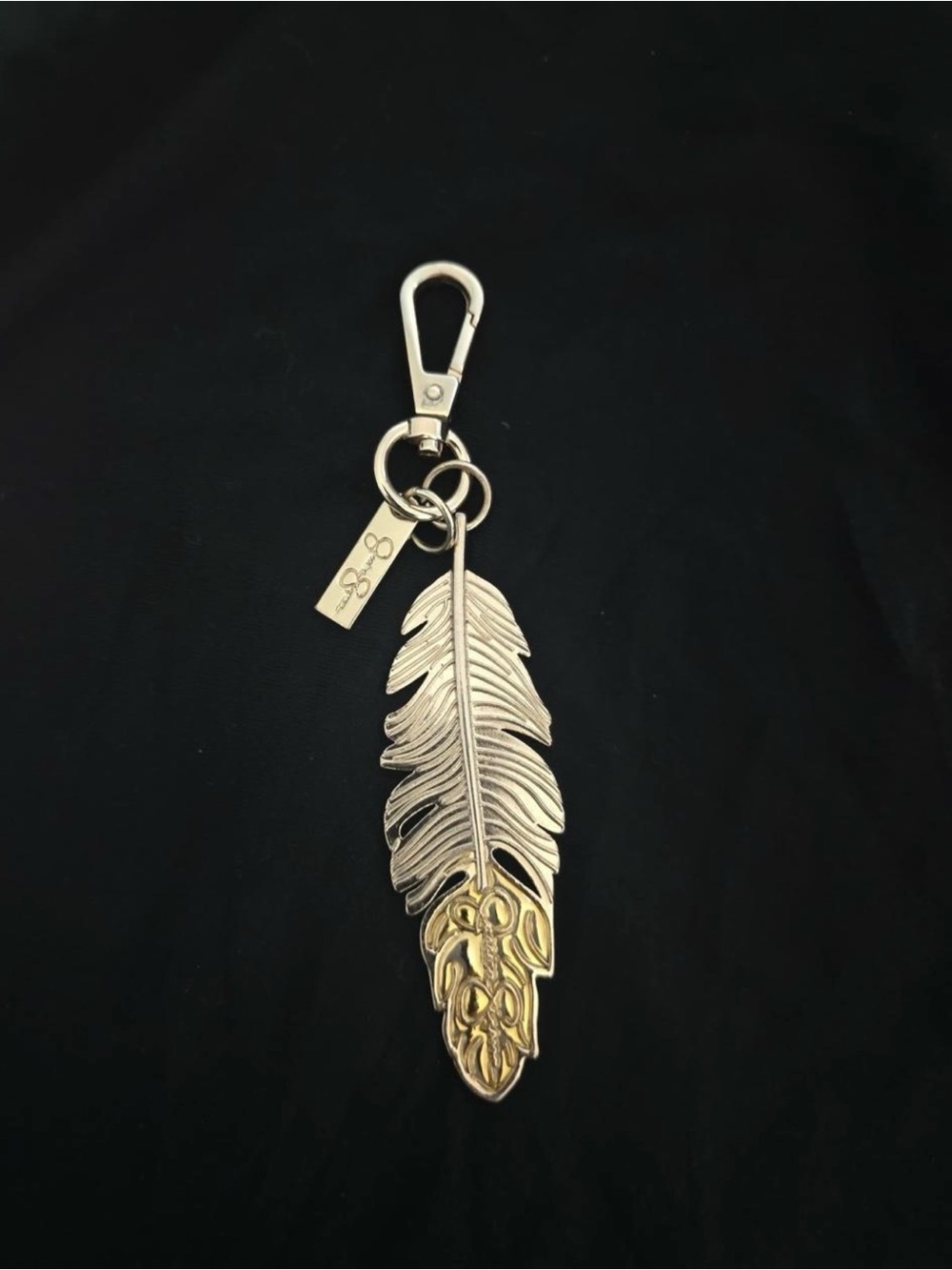 Jessica Simpson Metal Feather Keychain Charm - Silver & Gold